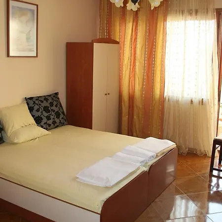 Проживание в семье Kostadinov *