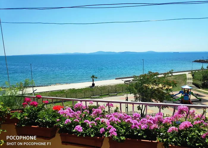 Частна квартира Kostadinov Поморие